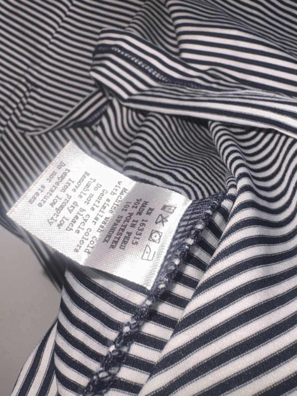 Women's Long-Sleeve Striped Quarter-Zip Performance Top - Black & White - Picture 10 of 11